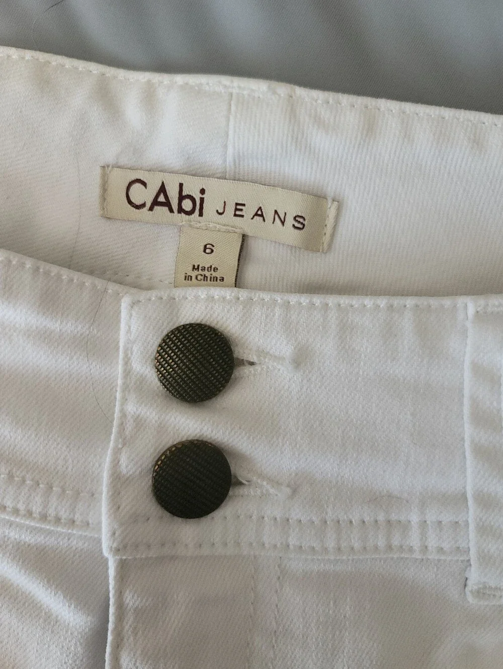 CAbi White Denim Shorts – Size 6
